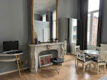 furnished-apartment-in-brussels-schuman-eu-district PL121A
